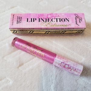 NWT  Too Faced Lip Injection Extreme